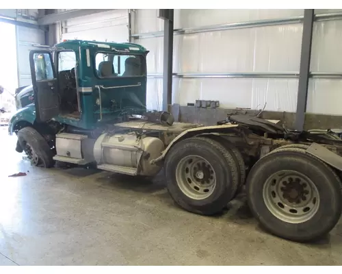 PETERBILT 386 Cab