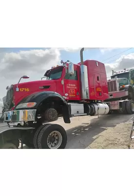 PETERBILT 386 Cab
