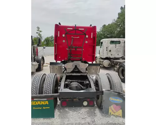 PETERBILT 386 Cab