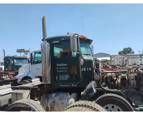PETERBILT 386 Cab