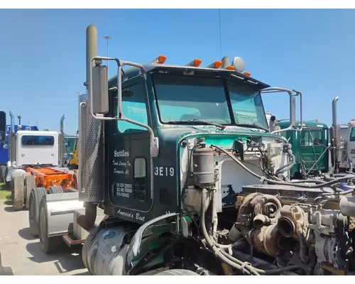 PETERBILT 386 Cab