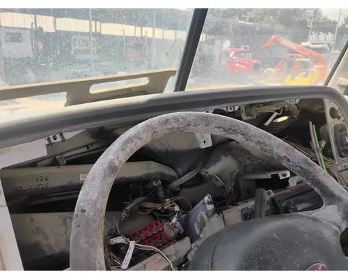 PETERBILT 386 Cab