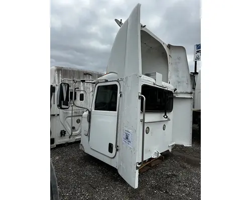 PETERBILT 386 Cab
