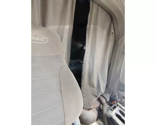 PETERBILT 386 Complete Vehicle
