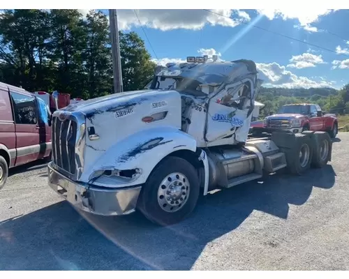 PETERBILT 386 Complete Vehicle