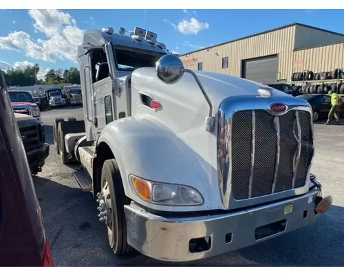 PETERBILT 386 Complete Vehicle