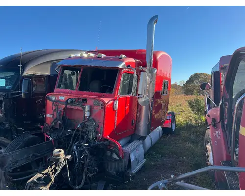 PETERBILT 386 Complete Vehicle