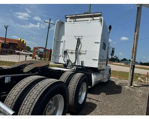 PETERBILT 386 Complete Vehicle