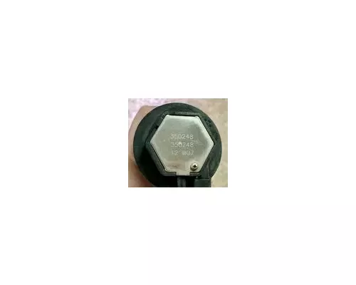 PETERBILT 386 DEF Level Sensor