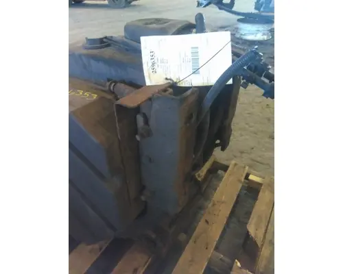 PETERBILT 386 DEF TANK