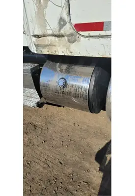 PETERBILT 386 DEF Tank