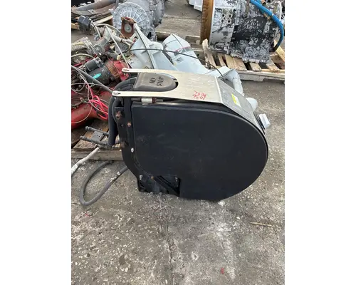 PETERBILT 386 DEF Tank