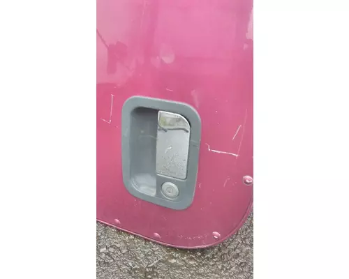 PETERBILT 386 DOOR ASSEMBLY, FRONT