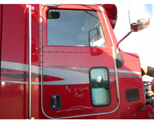 PETERBILT 386 DOOR ASSEMBLY, FRONT
