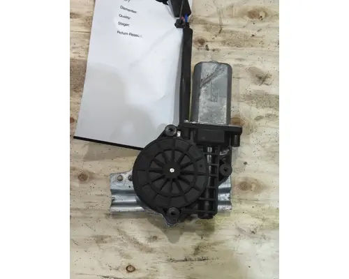 PETERBILT 386 DOOR WINDOW REGULATOR