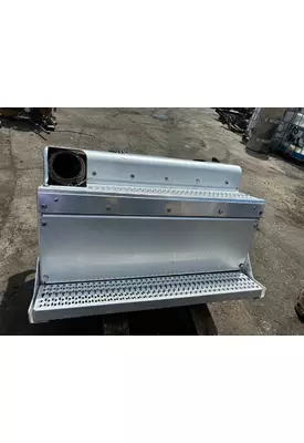 PETERBILT 386 DPF (Diesel Particulate Filter)