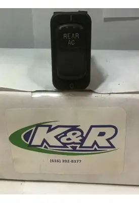 PETERBILT 386 Dash / Console Switch