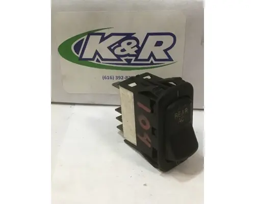 PETERBILT 386 Dash  Console Switch