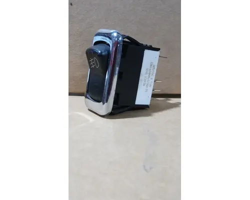PETERBILT 386 Dash  Console Switch