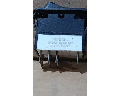 PETERBILT 386 Dash  Console Switch