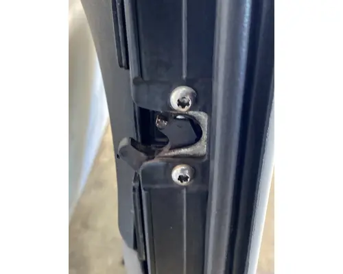 PETERBILT 386 Door Assembly, Front