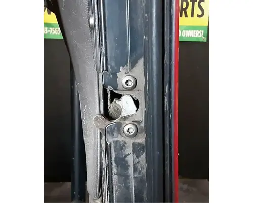 PETERBILT 386 Door Assembly, Front