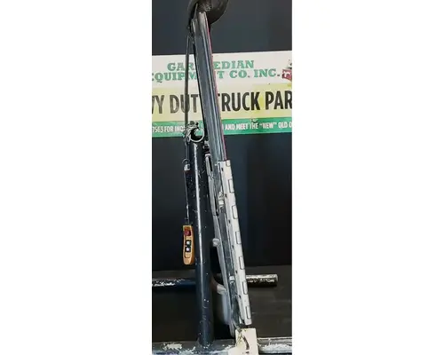 PETERBILT 386 Door Assembly, Front