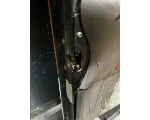 PETERBILT 386 Door Assembly, Front
