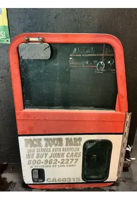 PETERBILT 386 Door Assembly, Front