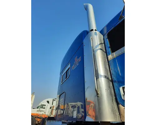 PETERBILT 386 EXHAUST ASSEMBLY