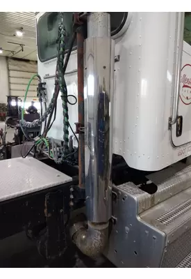 PETERBILT 386 EXHAUST COMPONENT
