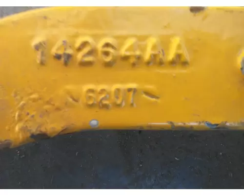 PETERBILT 386 EXHAUSTMUFFLER BRACKET