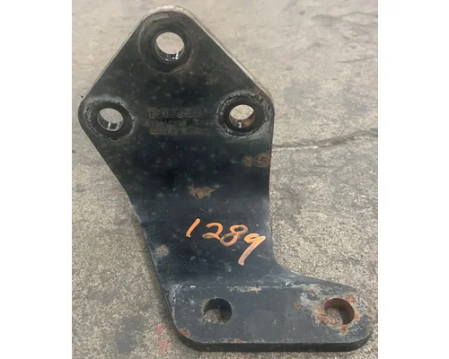 PETERBILT 386 Engine Mounts