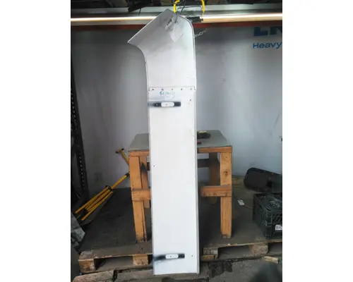 PETERBILT 386 FAIRING, SLEEPER