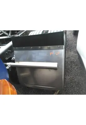PETERBILT 386 FENDER, QUARTER/HALF REAR