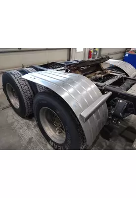 PETERBILT 386 FENDER, QUARTER/HALF REAR