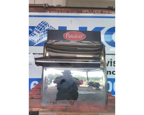 PETERBILT 386 FENDER, QUARTERHALF REAR