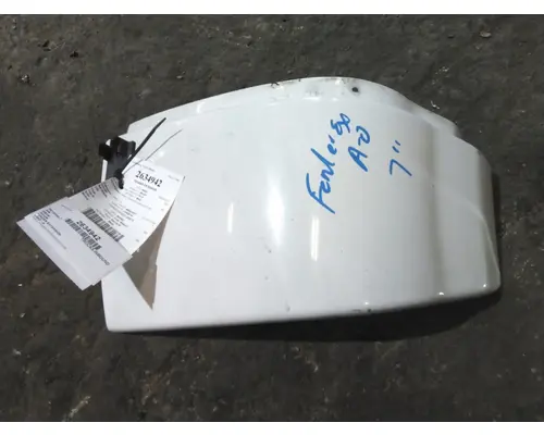 PETERBILT 386 FENDER EXTENSION