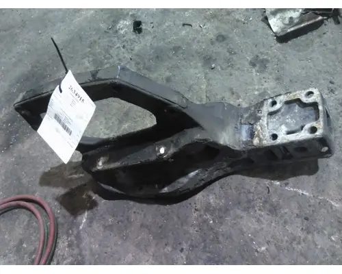 PETERBILT 386 FRAME HORN