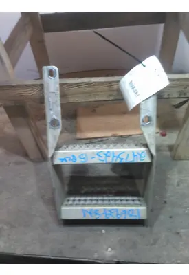 PETERBILT 386 FRAME STEP