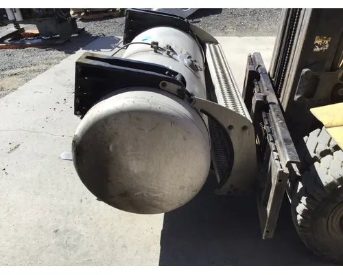 PETERBILT 386 FUEL TANK