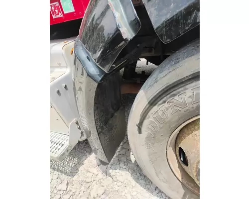 PETERBILT 386 Fender Extension