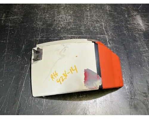 PETERBILT 386 Fender Extension