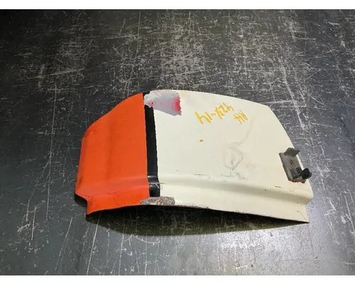 PETERBILT 386 Fender Extension