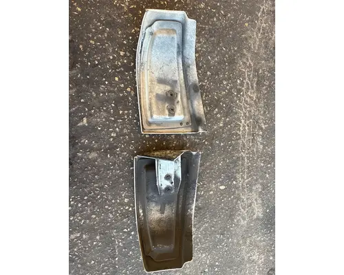 PETERBILT 386 Fender Extension