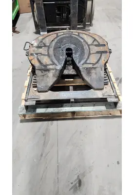 PETERBILT 386 Fifth Wheel