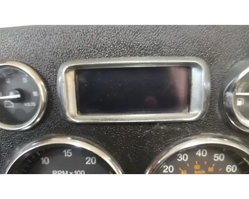 PETERBILT 386 GAUGE CLUSTER