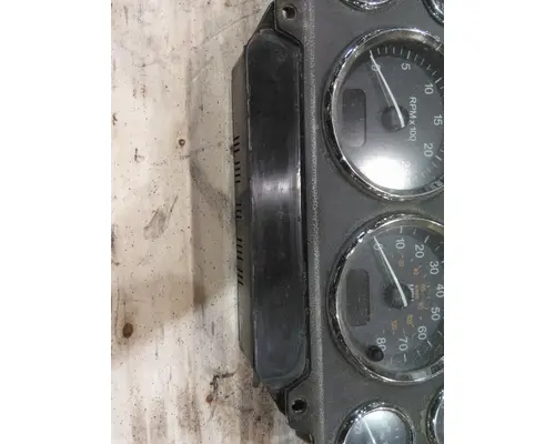 PETERBILT 386 GAUGE CLUSTER