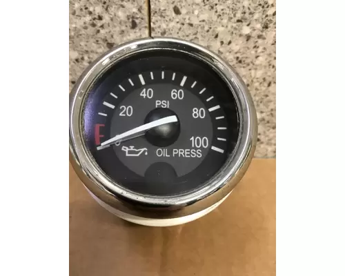 PETERBILT 386 GAUGE OIL PRESSURE