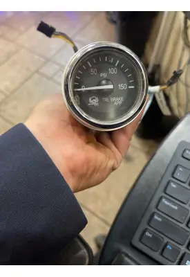 PETERBILT 386 Gauges (all)
